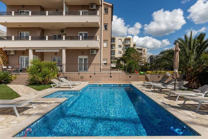 Appartement Sunny Garden Adria à Split Extérieur photo
